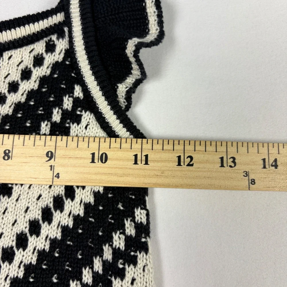 Gap Crochet Dress Chevron Knit Ruffle Sleeve Black White Minimalist Boho Girls 5